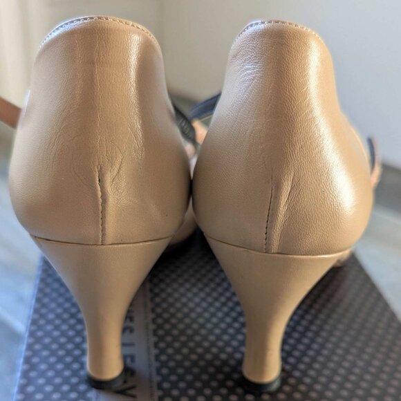 Les Venues Sand & Black T-Strap Ruched Toe Heels, Size 41 - Picture 3 of 5